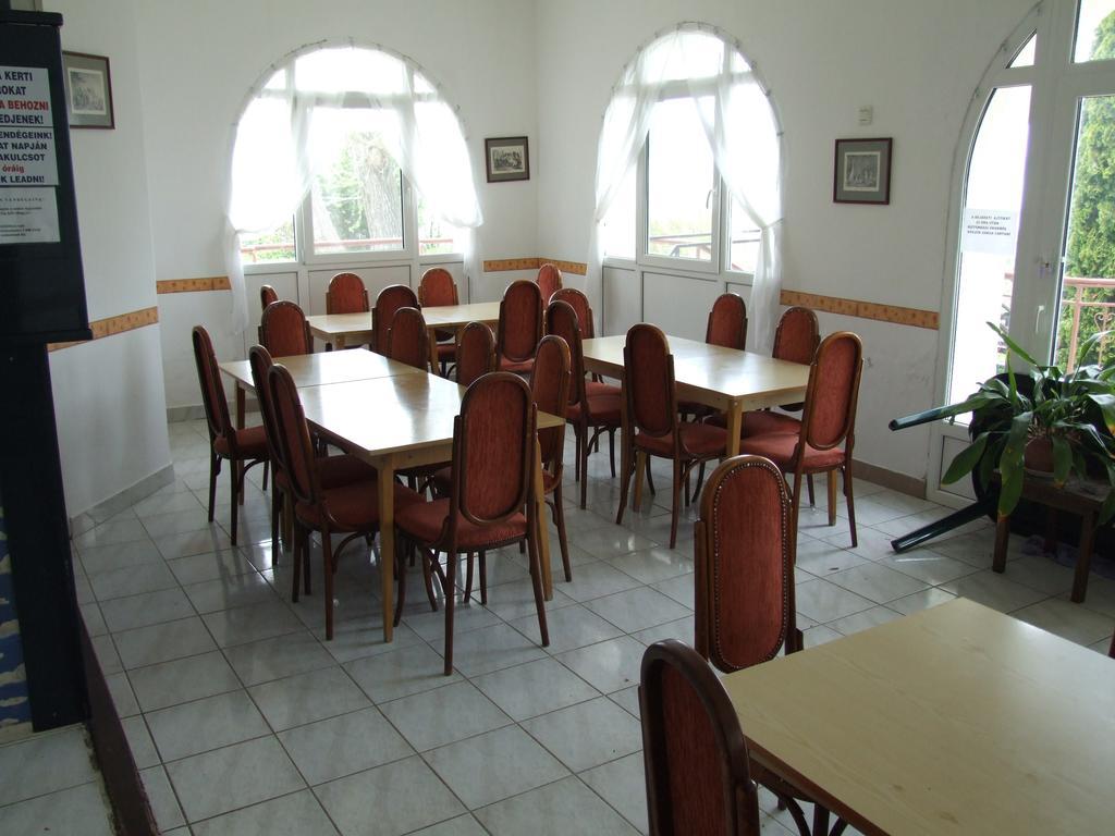 Aranyhid Hotel Balatonboglár エクステリア 写真